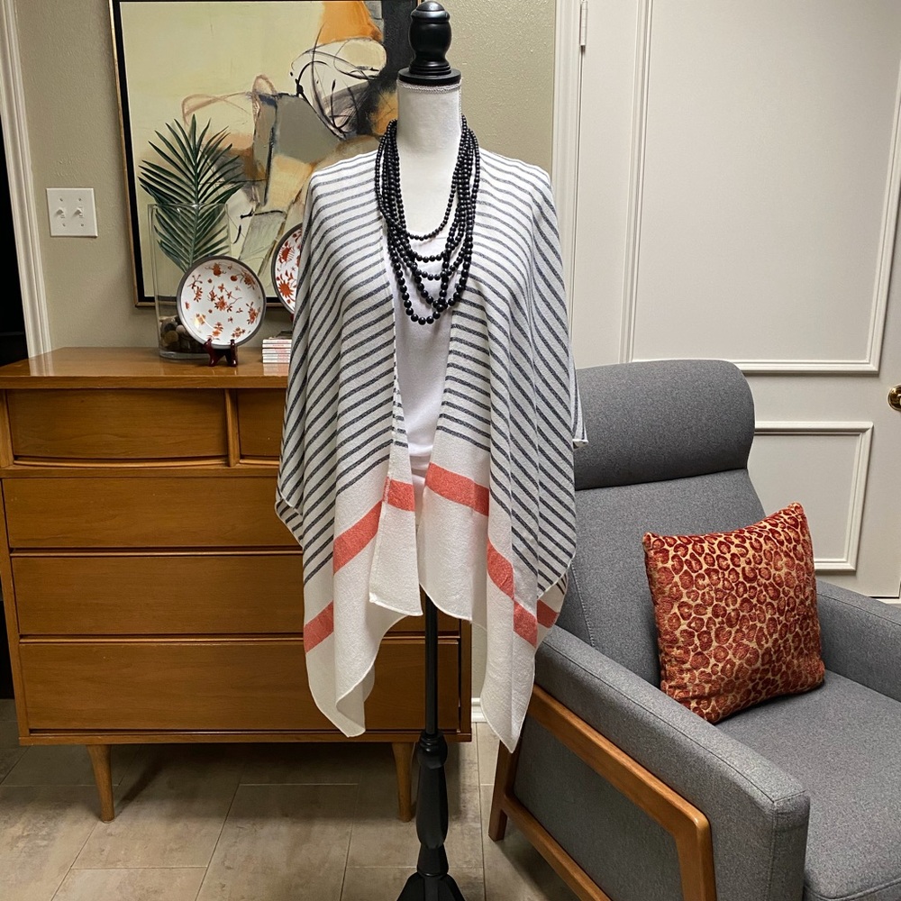 Mer*sea & Co. wrap